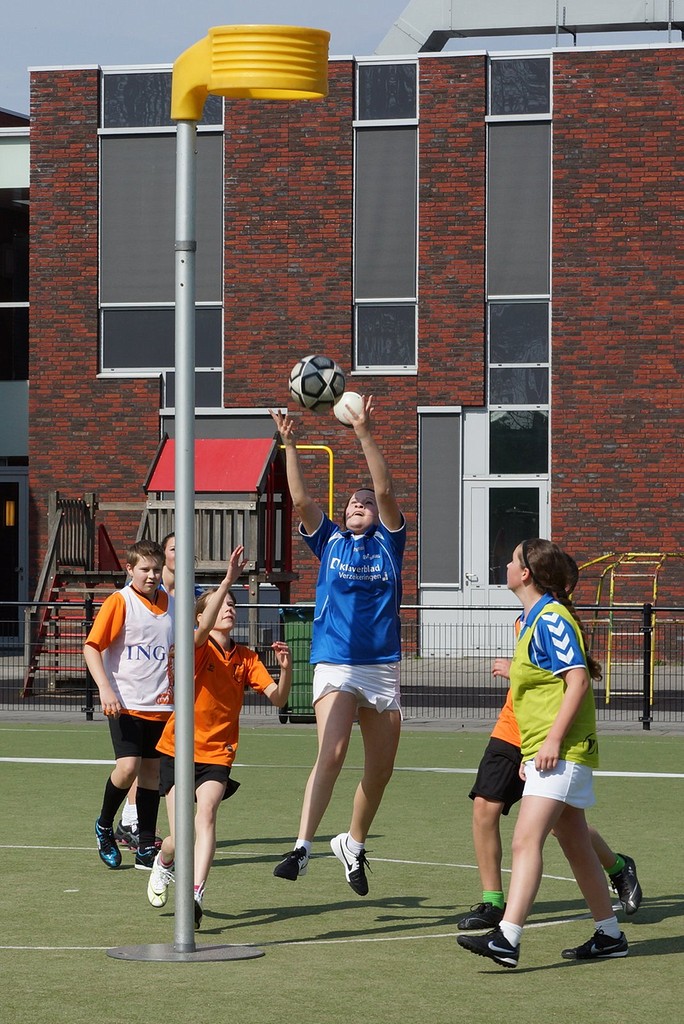 Korfbal C2  12 april -012.jpg